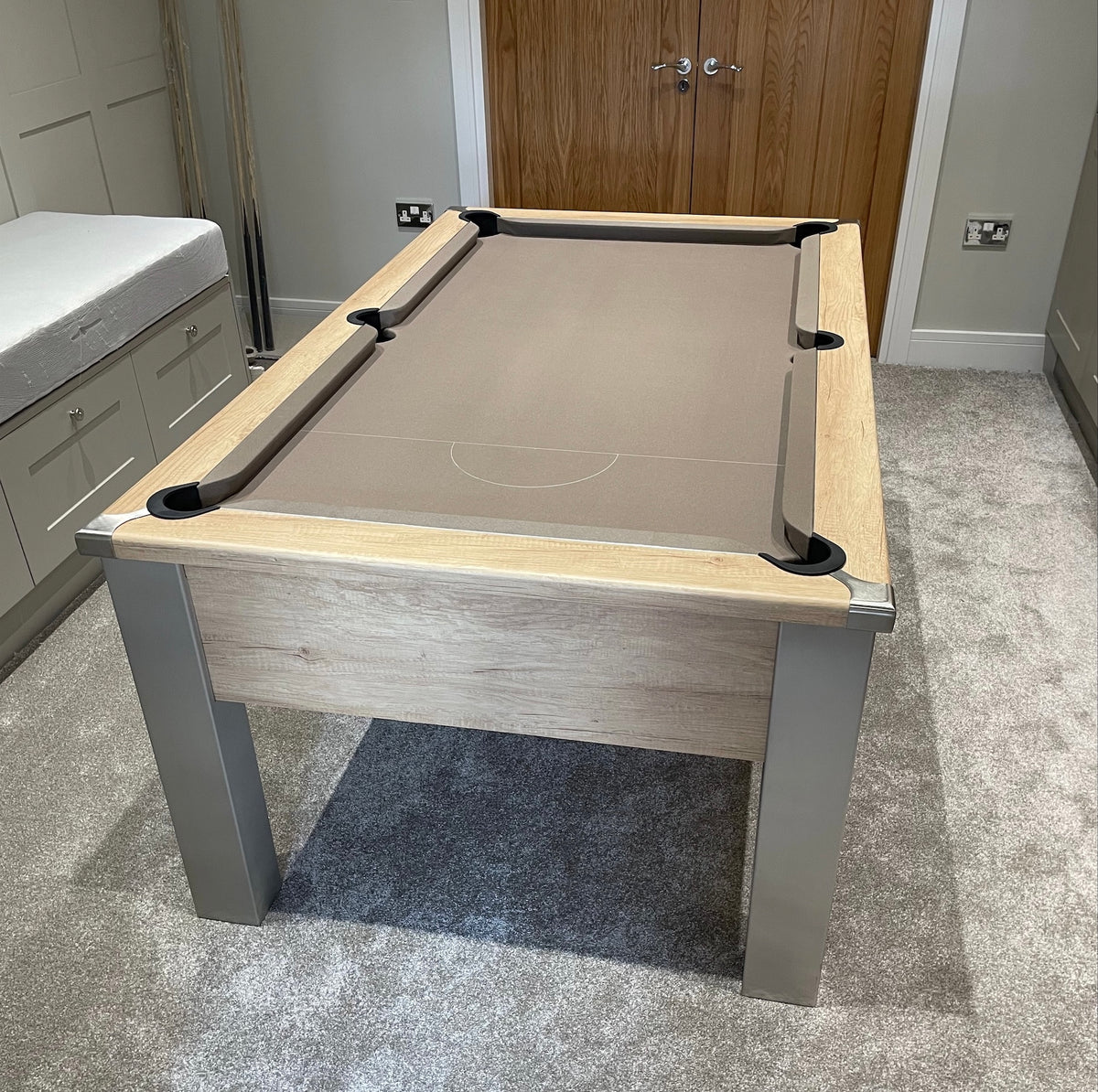 FMF Spirit Tournament Nebraska Oak Pool Table – Man Cave Essentials